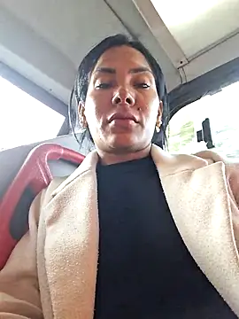 Snapshot of Doll_Loren chatting on November 14, 12:48 pm Doll Loren online show from November 14, 12:48 pm