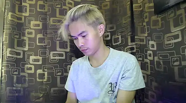 Snapshot of asianpatt69 chatting on December 10, 1:22 pm asianpatt69 online show from December 10, 1:22 pm