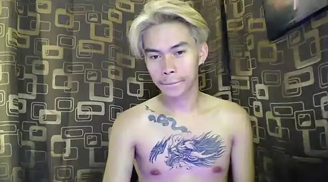 Snapshot of asianpatt69 chatting on December 11, 6:58 am asianpatt69 online show from December 11, 6:58 am