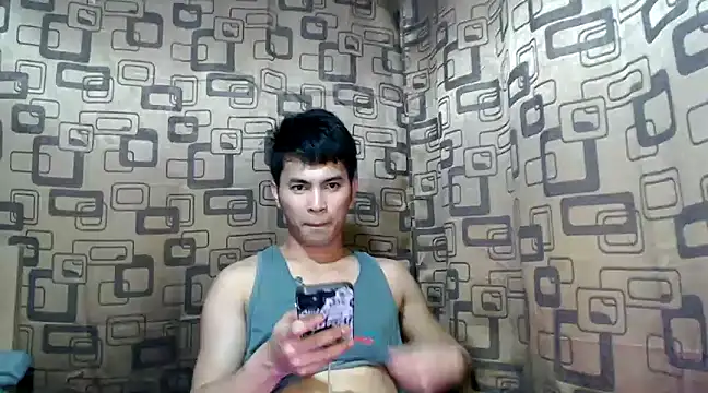 Snapshot of asianpatt69 chatting on January 19, 4:01 am asianpatt69 online show from January 19, 4:01 am