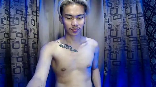 Snapshot of asianpatt69 chatting on February 1, 11:10 am asianpatt69 online show from February 1, 11:10 am