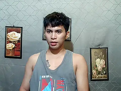 Snapshot of asianpatt69 chatting on February 12, 8:53 am asianpatt69 online show from February 12, 8:53 am