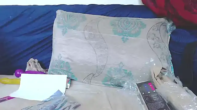 Snapshot of amrozia chatting on January 16, 8:57 pm amrozia online show from January 16, 8:57 pm