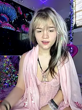 Cutiepiespanks online show from December 16, 9:09 pm