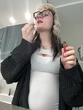 Cutiepiespanks online show from March 27, 10:42 pm