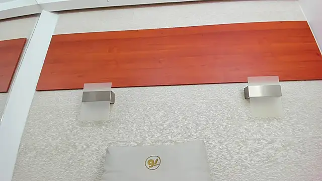 allice green online show from November 27, 2:02 am