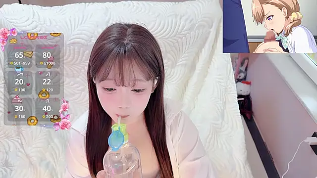 Snapshot of TUTU-CN chatting on June 15, 2:36 am TUTU-CN online show from June 15, 2:36 am