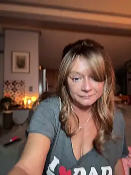 cowgirlc online show from May 13, 2:53 am