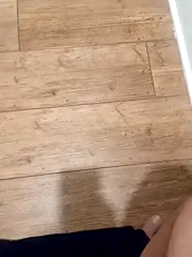 Snapshot of Mark_Dad chatting on December 17, 10:54 am Mark Dad online show from December 17, 10:54 am