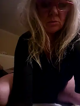 Snapshot of IMS_BHAVEN chatting on November 17, 11:16 am IMS BHAVEN online show from November 17, 11:16 am