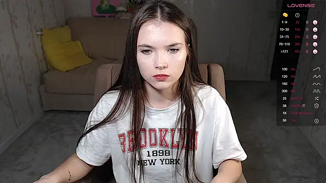 Snapshot of Eva_Davie chatting on February 28, 2:42 pm Eva Davie online show from February 28, 2:42 pm