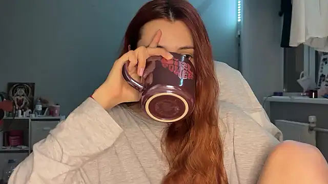 Snapshot of Uniarten chatting on October 9, 6:17 pm Uniarten online show from October 9, 6:17 pm