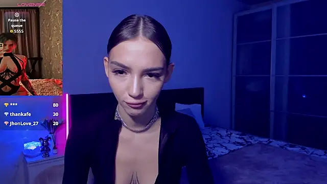 Snapshot of SophieCatty chatting on October 20, 11:27 pm SophieCatty online show from October 20, 11:27 pm