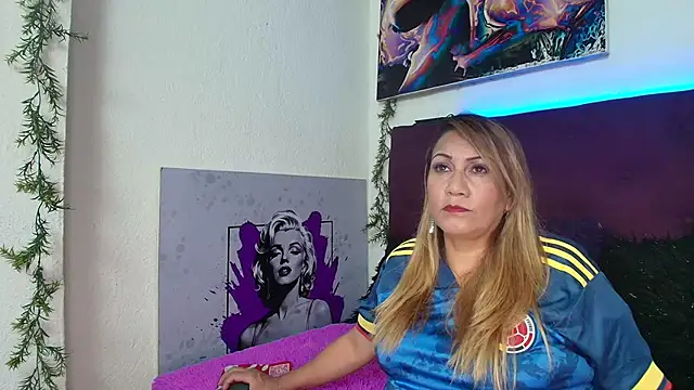 Snapshot of yayita_mature chatting on July 11, 4:43 pm yayita mature online show from July 11, 4:43 pm