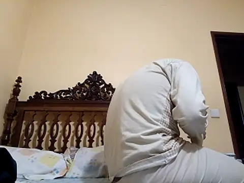 Snapshot of White_rabbit_ chatting on November 22, 10:20 pm White rabbit online show from November 22, 10:20 pm