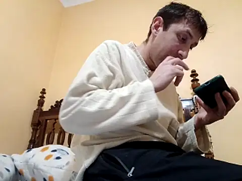 Snapshot of White_rabbit_ chatting on December 20, 12:07 am White rabbit online show from December 20, 12:07 am