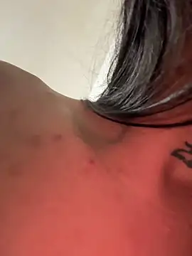 Ortegakim online show from November 27, 1:40 am