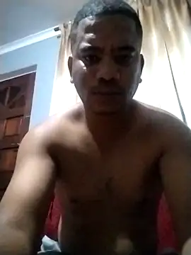 Snapshot of Purplejuice777 chatting on February 11, 1:21 am Purplejuice777 online show from February 11, 1:21 am