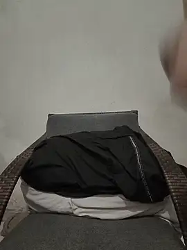 VIC22SECRET online show from May 22, 1:46 am