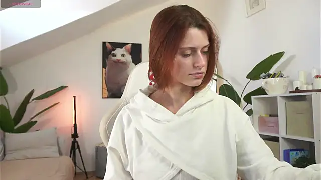 doll lesli online show from February 27, 12:49 pm