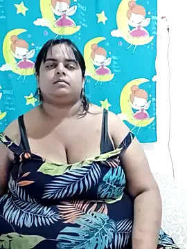 Snapshot of SusanaEshwar chatting on February 9, 11:09 pm SusanaEshwar online show from February 9, 11:09 pm