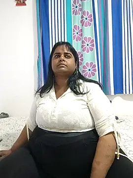SusanaEshwar online show from July 17, 6:35 pm