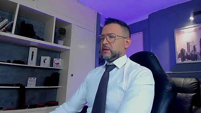 MrFrank tattoo online show from October 15, 3:23 pm