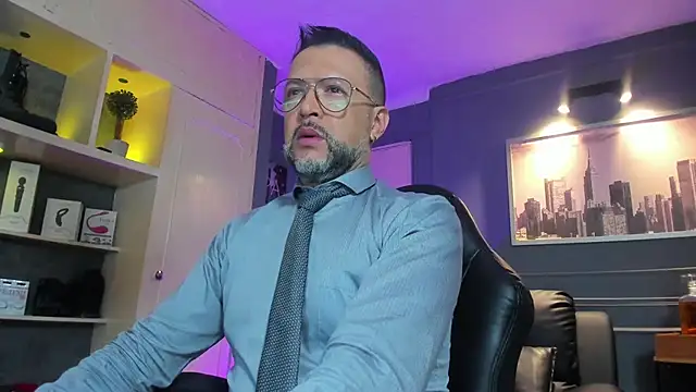 MrFrank tattoo online show from February 20, 11:22 am