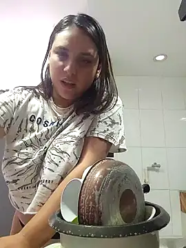 LizzRouse online show from October 20, 5:13 pm