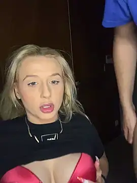 Strongqueen online show from January 11, 12:12 am