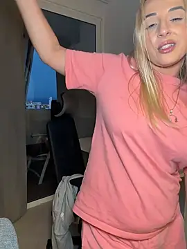 Strongqueen online show from May 25, 5:57 am
