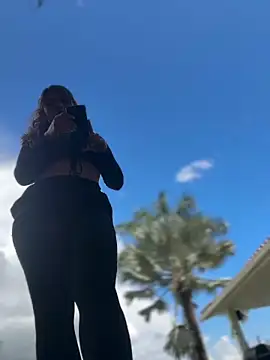 sahorix1 online show from February 26, 7:35 pm