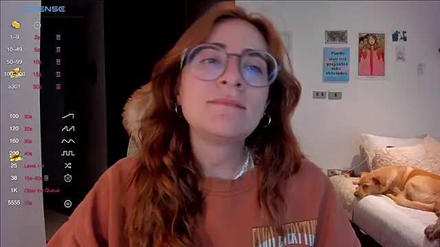 linda giggle online show from December 12, 12:16 am