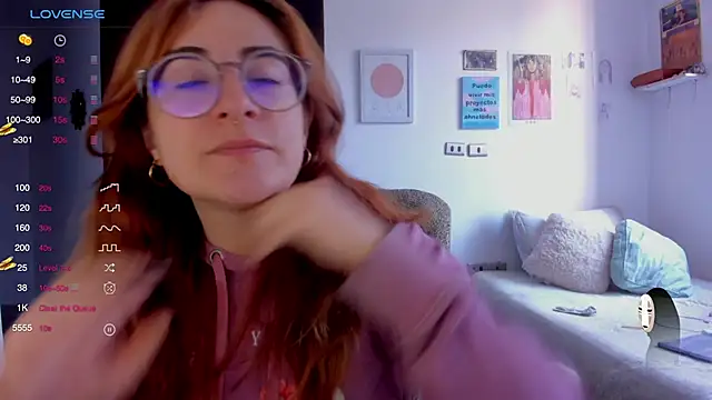 linda giggle online show from January 22, 1:42 pm