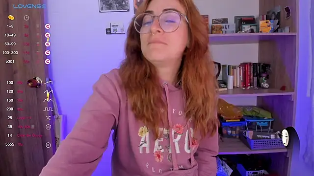 linda giggle online show from February 19, 12:46 am