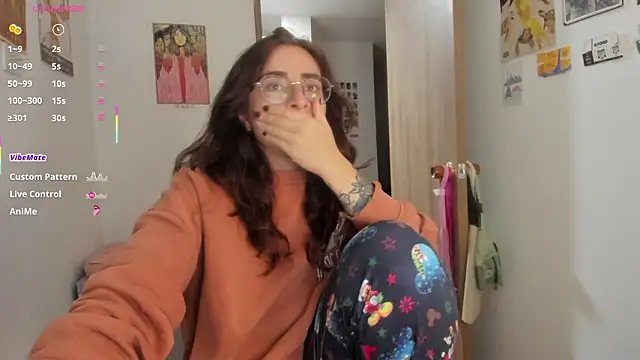 linda giggle online show from March 11, 3:12 am