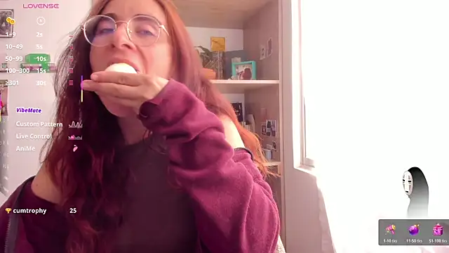 Snapshot of linda_giggle chatting on July 14, 4:34 pm linda giggle online show from July 14, 4:34 pm