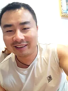 Snapshot of guozuo chatting on May 24, 2:11 pm guozuo online show from May 24, 2:11 pm