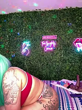 ThickAssRena online show from February 5, 8:19 am