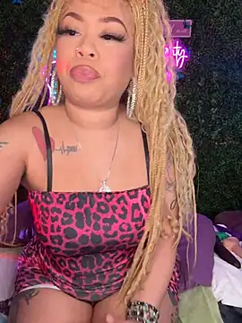 ThickAssRena online show from May 16, 12:51 am