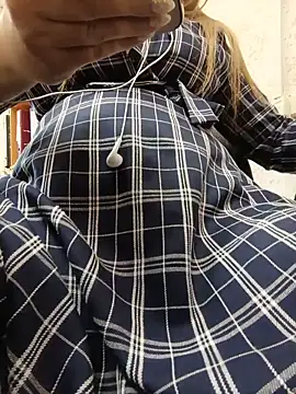 Office Albertina online show from June 11, 3:15 am