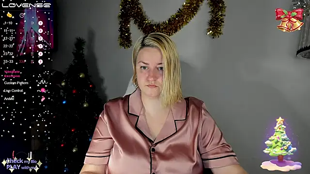 Snapshot of Christen_John_lover chatting on January 11, 4:38 am Christen John lover online show from January 11, 4:38 am