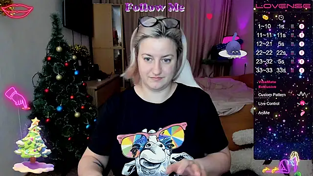Snapshot of Christen_John_lover chatting on January 28, 3:25 pm Christen John lover online show from January 28, 3:25 pm