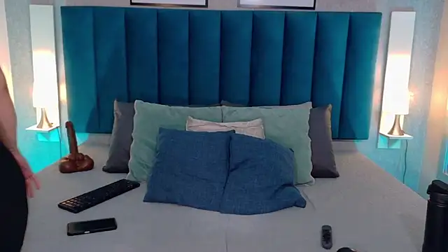 Madisonsmiith online show from January 17, 8:34 pm