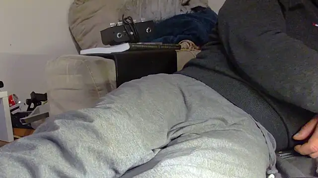 mike30nbg online show from February 24, 9:02 pm