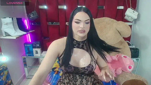 Snapshot of Ginna_doll chatting on May 31, 12:41 am Ginna doll online show from May 31, 12:41 am