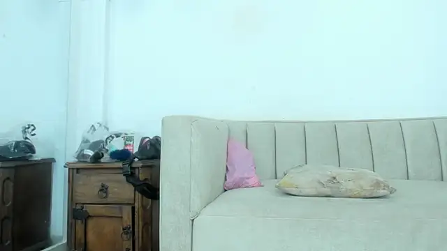 Snapshot of kristyl_paez chatting on October 24, 7:54 pm kristyl paez online show from October 24, 7:54 pm