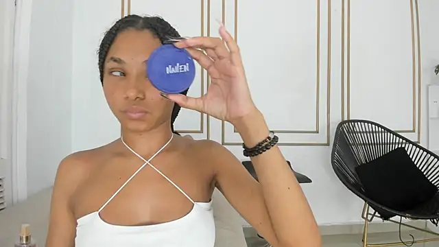 kristyl paez online show from May 26, 6:26 pm