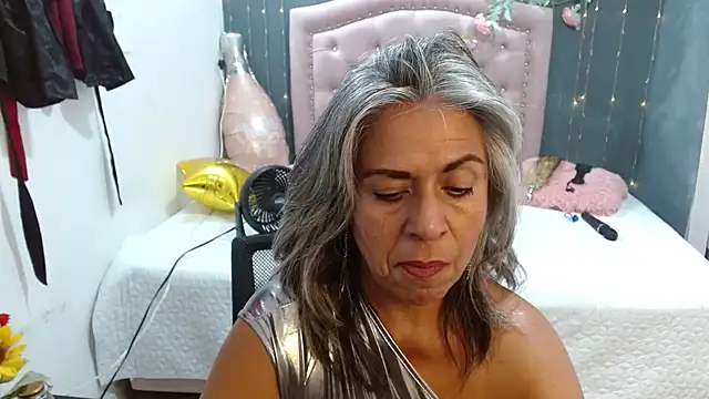 lalisha 96 online show from February 8, 12:14 am