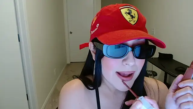 Sassy Latina online show from January 14, 2:17 am